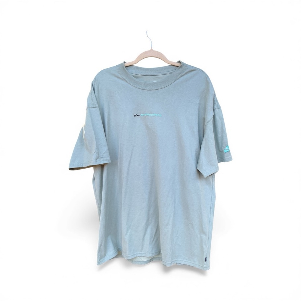 Nike SB Men's Soft Mint Color Short Sleeve Tee